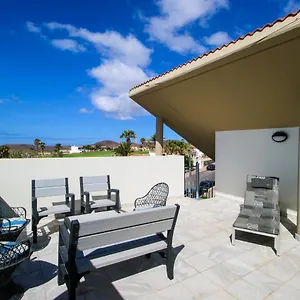 https://golf-y-mar.in-canary-islands.com